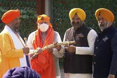 Today is the last day of campaigning in Punjab, many leaders will rally, PM Modi meets people of Sik