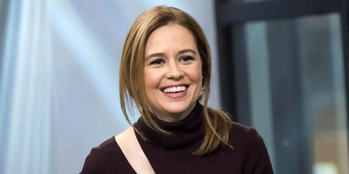 jenna fischer, jenna fischer movies, jenna fischer facts, jenna fischer about, jenna fischer insta, 
