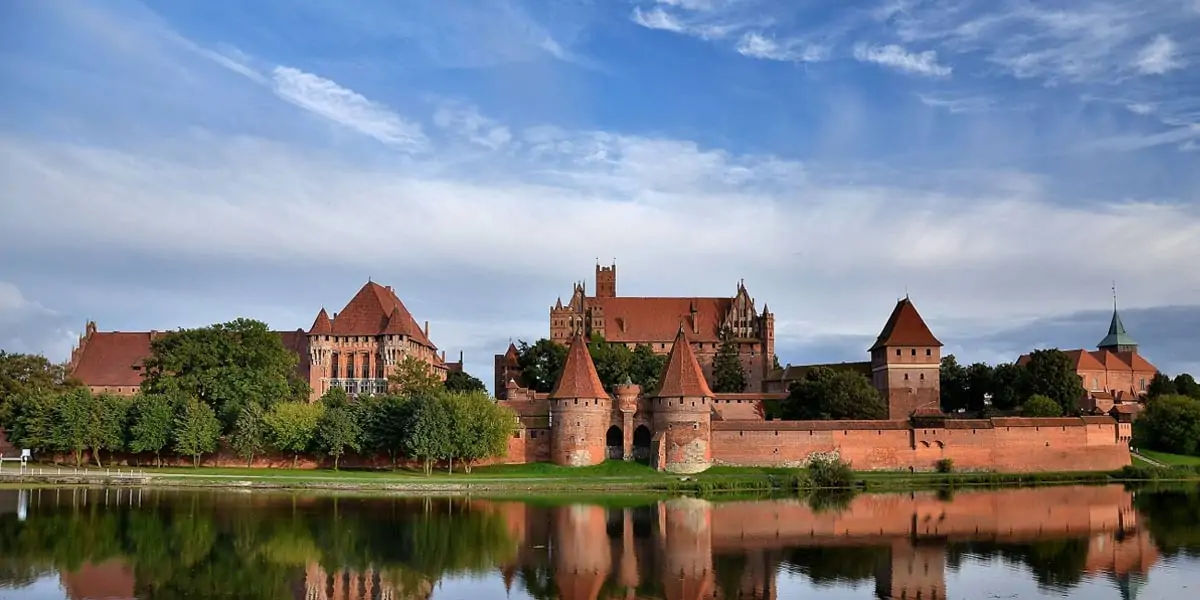 polland, polland facts, facts about polland, pollish facts, polland about, travel polland, polland t