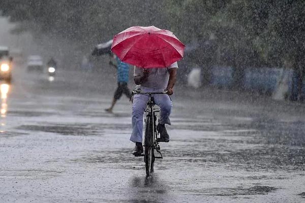 due to the activity of western disturbance there is a possibility of rain in delhi ncr for two days
