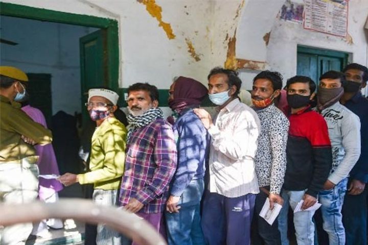 Voting in 61 seats in 12 districts under 5th phase in UP
