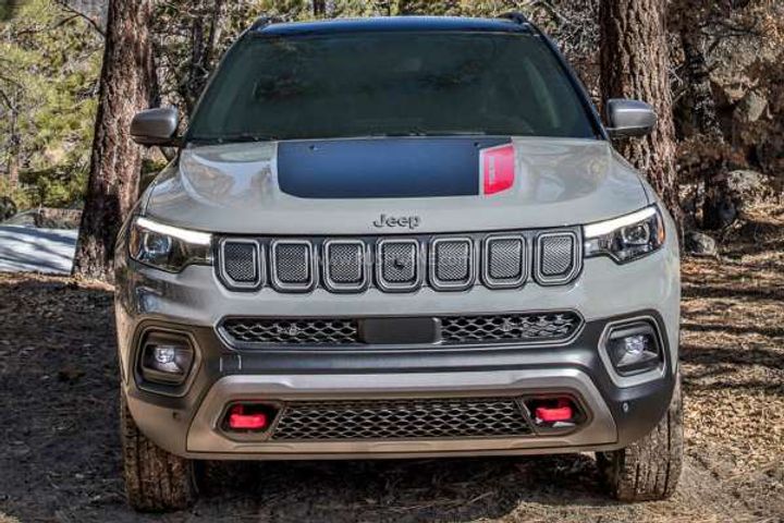 jeep india launches new compass trailhawk suv