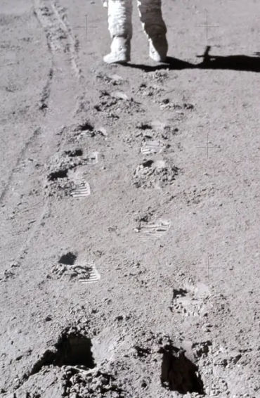 space, space facts, space fact, fun facts, fun facts space, moon, moon facts, un facts,  earth facts