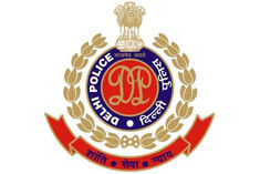 one and a half crore looted in civil lines area disclosed acquaintance had given information 5 arres