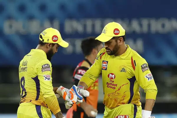dhoni left the captaincy of chennai super kings