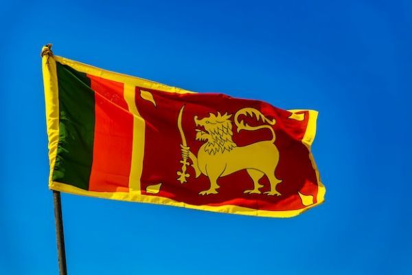 publication of two major newspapers stopped in sri lanka