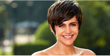 Mandira Bedi, Mandira Bedi bio