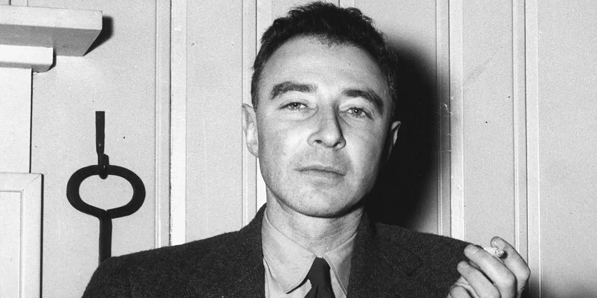 J. Robert Oppenheimer Biography in Hindi
