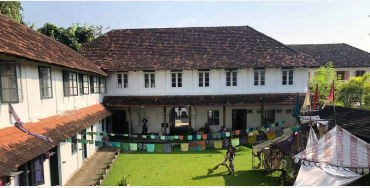 kochi, india, beauty, lakes, backwaters, beaches, ancientmuseum, lushgreenry, nicolasconti, travelog
