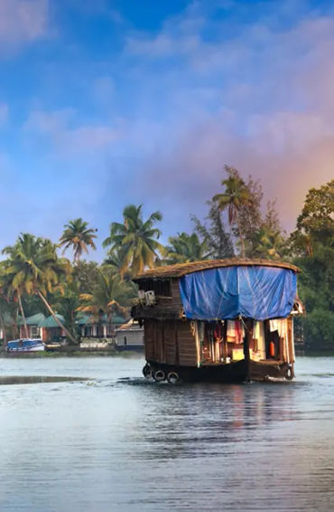 kochi, india, beauty, lakes, backwaters, beaches, ancientmuseum, lushgreenry, nicolasconti, travelog