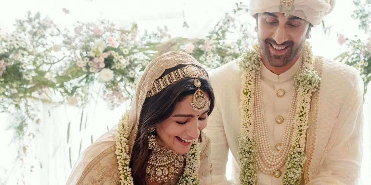 alia bhatt, alia bhatt hot, alia bhatt sexy, alia bhatt images, alia bhatt bio, alia bhatt movies, a