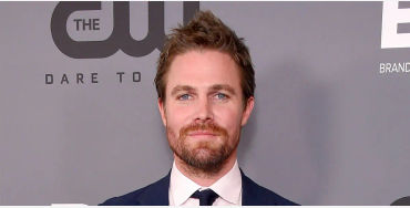 Stephen Amell, Stephen Amell wife, Stephen Amell marriage, Cassandra Jean, Stephen Amell bio, Stephe