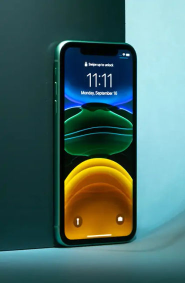 iPhone, iPhone first, first iPhone,apple, apple ceo, tim cook, steve jobs, apple facts, facts about 