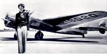 amelia earhart, amelia earhart bio, amelia earhart death, amelia earhart death reason 