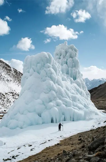 ladakh, fakeglaciers, glacier, chewing, norphel, civilengineer, brook