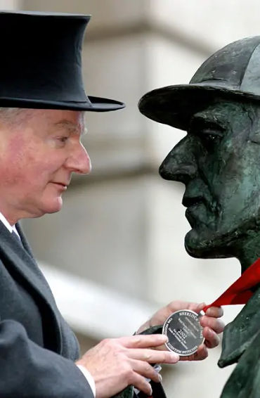 sherlockholmes, enolaholmes, henrycavill, robertdowneyjr, detective, september