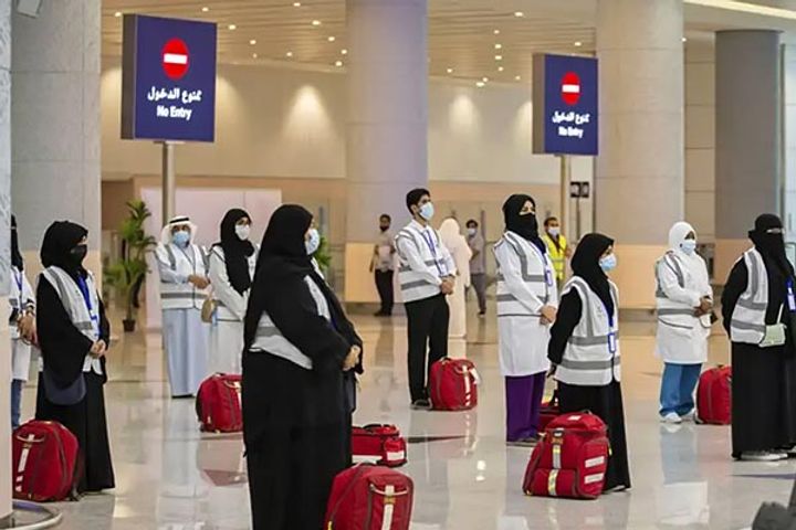 corona havoc in saudi arabia ban on travel to 16 countries including india