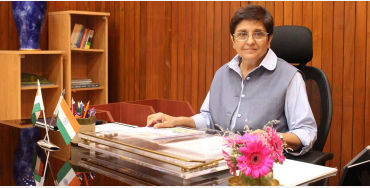 Kiran Bedi, Kiran Bedi bio, Kiran Bedi biography, Kiran Bedi facts, Kiran Bedi life, Kiran Bedi ips,