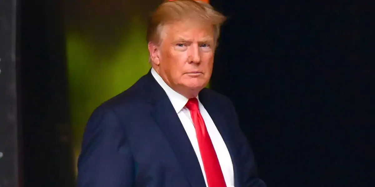 Donald Trump, Donald Trump bio, Donald Trump life, Donald Trump facts, Donald Trump about, Donald Tr