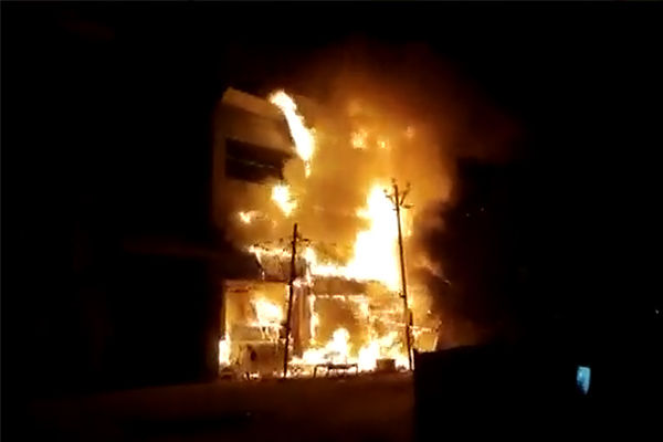 Fire in Noida due to short circuit in ATM