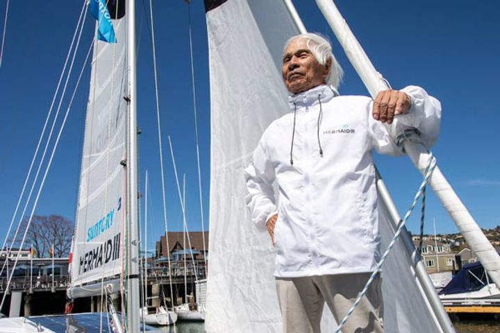 kenichi will make this special record in the pacific ocean today