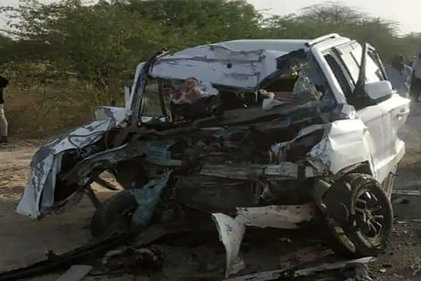 eight died due to car collided with truck on barmer highway everyone was going for marriage ceremony