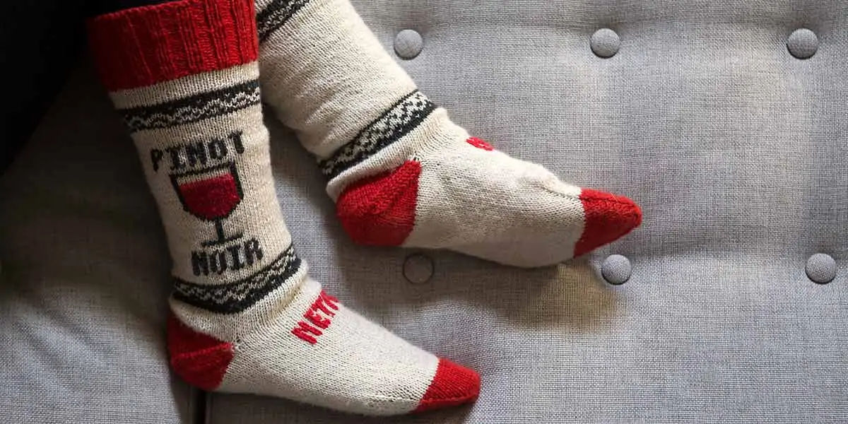 netflix, socks, netflix socks, pulse, electronic device
