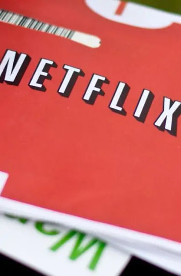 netflix, mitch lowe, pornography, bill clinton, monica lewinsky, scandal, customer, chineseetflix, m