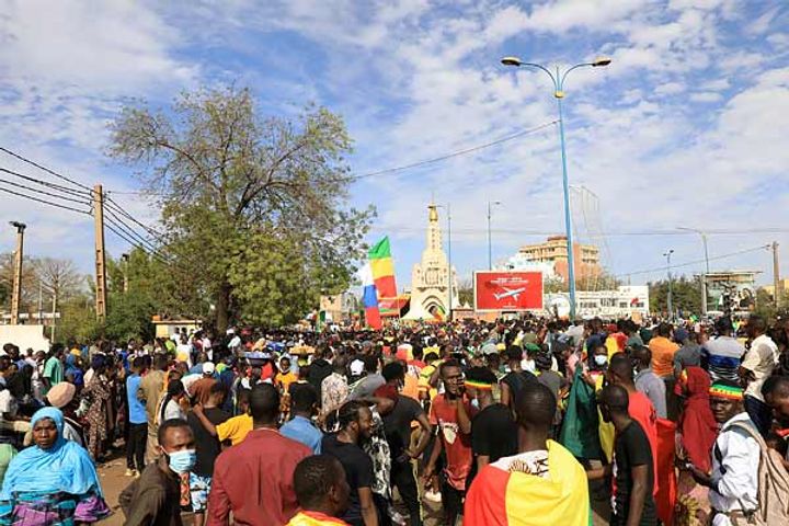 armed men kill at least 20 civilians in mali