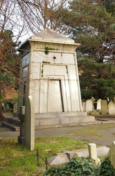 London, cemetery, tomb, machine , teleportation, hannah courtoy, brompton, stephen coates