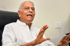 Yashwant Sinha seeks blessings from Advani, then seeks support from PM Modi and Rajnath