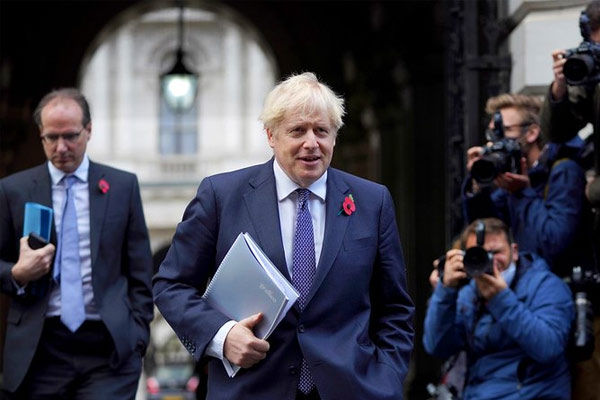 17 ministers resign in britain pm boris johnsons chair in crisis