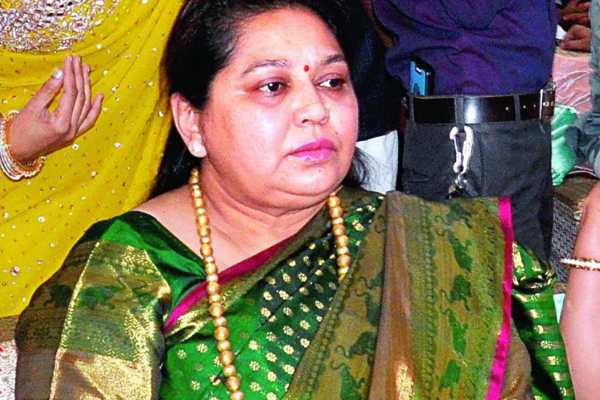news of the death of mulayam singh yadavs second wife sadhna gupta