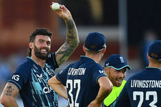 england beat india by 100 runs in 2nd odi at lords