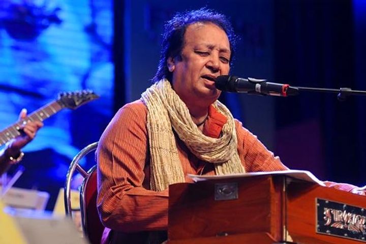 veteran playback singer bhupinder singh died in mumbai