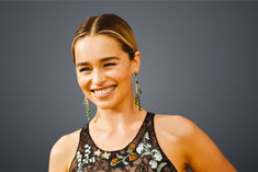 game of thrones actress emilia clarke is battling this mental illness