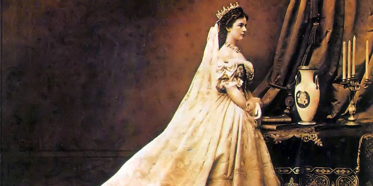 queen victoria, queen victoria family tree, who succeeded queen victoria, where is queen victoria bu