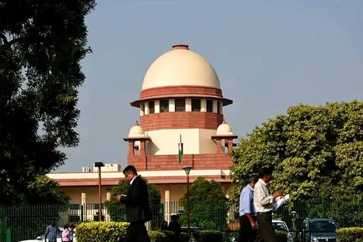 sc slams allahabad hc for delay in hearing bail pleas of convicted prisoners