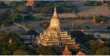 Myanmar tourist