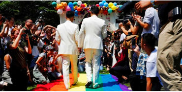 samesex, lgbtq, queer, marriage, netherlnad, job cohen, mayor, amsterdamn