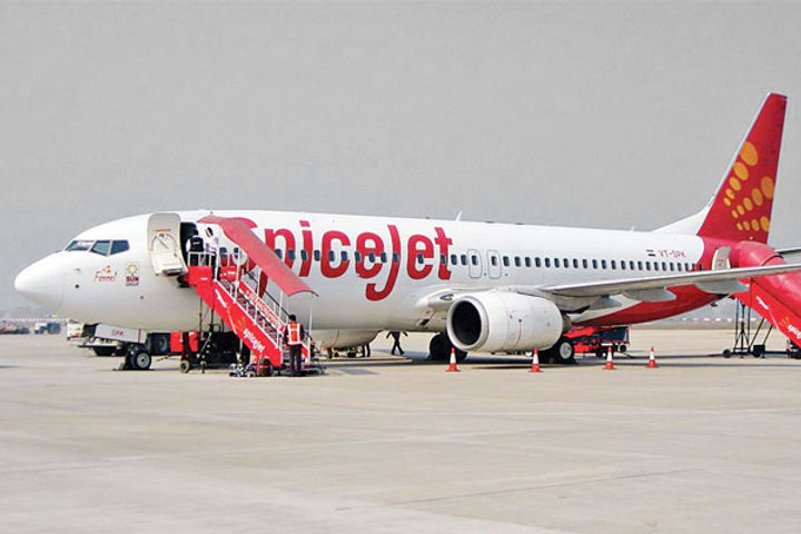 DGCA order only half of SpiceJet aircraft will be able to fly for the next 8 weeks