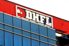 cbi claims avinash bhosle had bought property of dhfl in london with rs 300 crore