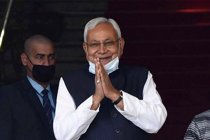 Crisis on BJP JDU alliance in Bihar decision will be taken in todays meeting Crisis on BJP JDU alliance in Bihar decision will be taken in todays meeting