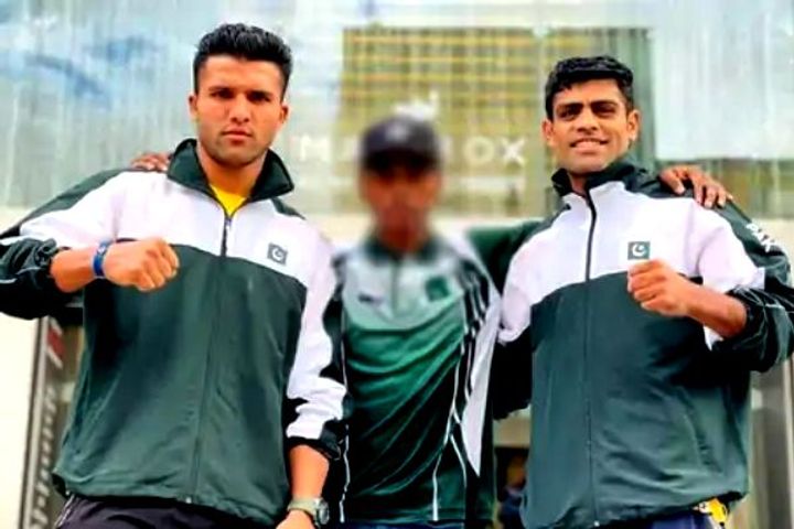 Two Pakistani boxers missing from Commonwealth Games Two Pakistani boxers missing from Commonwealth Games