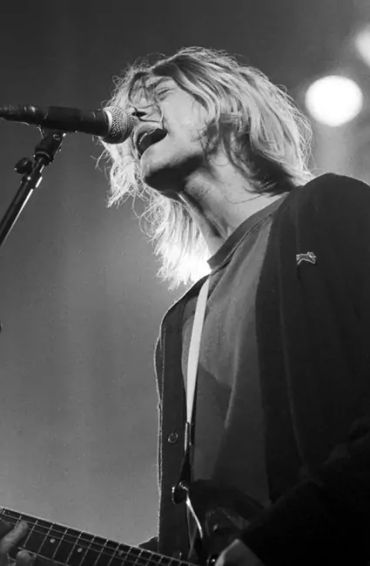 nevermind, nirvana, Sam Goody, Tower Records, Badmotorfinger, Soundgarden, Blood Sugar Sex Magik,  R