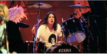 nevermind, nirvana, Sam Goody, Tower Records, Badmotorfinger, Soundgarden, Blood Sugar Sex Magik,  R