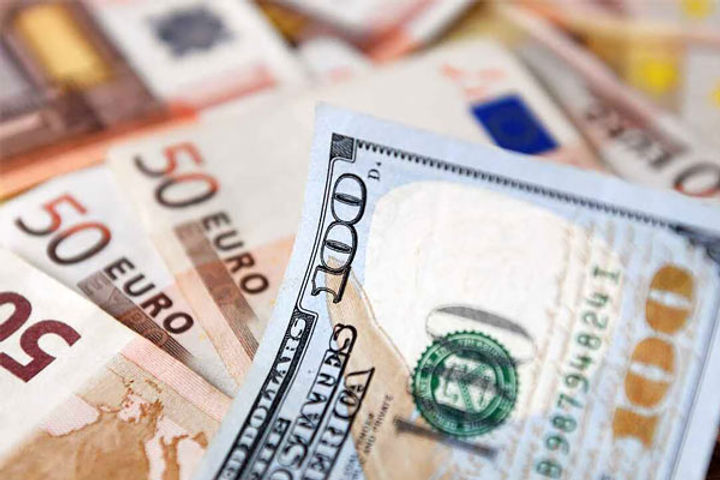 India's foreign exchange reserves hit 23-month low