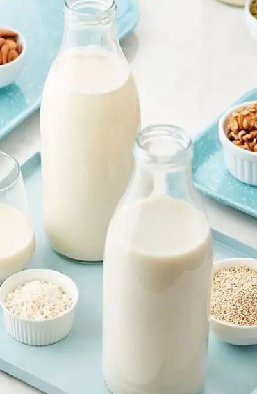 milk, substitute, plant milk, vegan, soya milk, coconut milk, almond milk