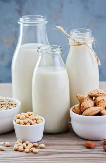 milk, substitute, plant milk, vegan, soya milk, coconut milk, almond milk