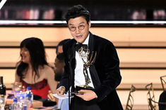 74th emmy awards best direction award for squid game to hwang dong hyuk